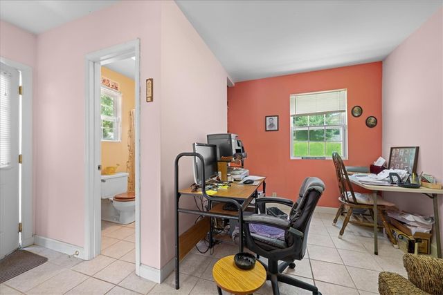 958 Avondale Drive, Seneca, SC 29678