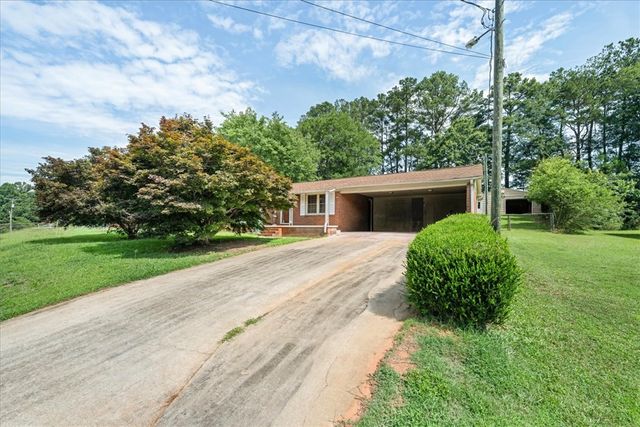 958 Avondale Drive, Seneca, SC 29678