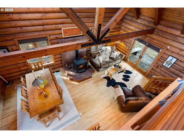 2300 ELDER Rd, Hood River, OR 97031