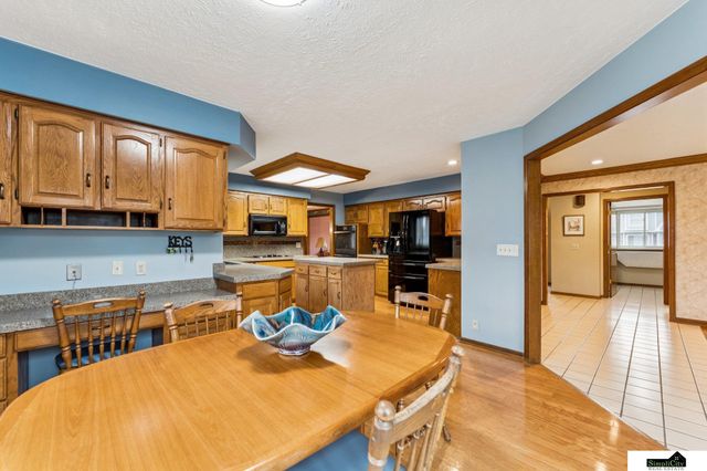 14906 Cuming Street, Omaha, NE 68154