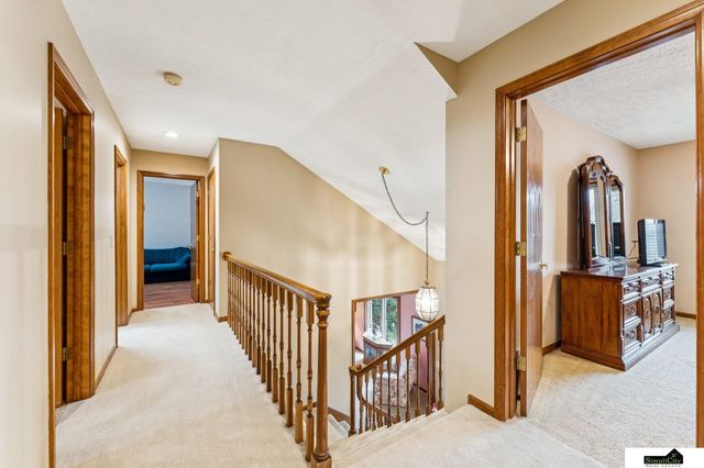 14906 Cuming Street, Omaha, NE 68154