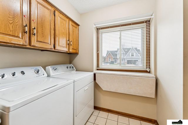 14906 Cuming Street, Omaha, NE 68154