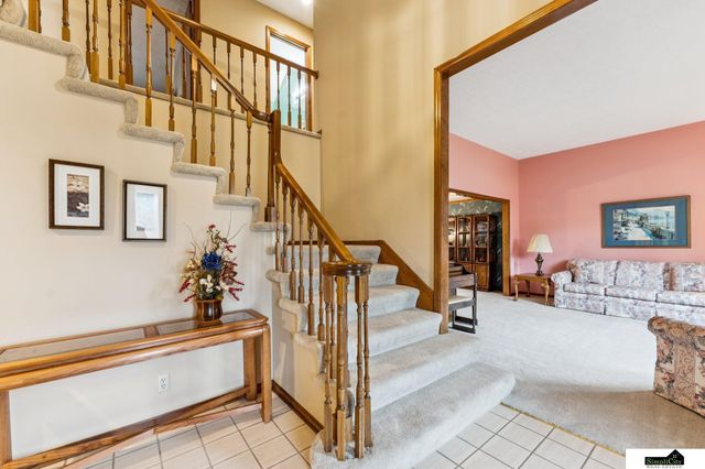 14906 Cuming Street, Omaha, NE 68154