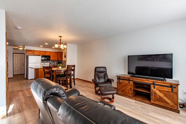 3058 River Falls Road NW, Rochester, MN 55901