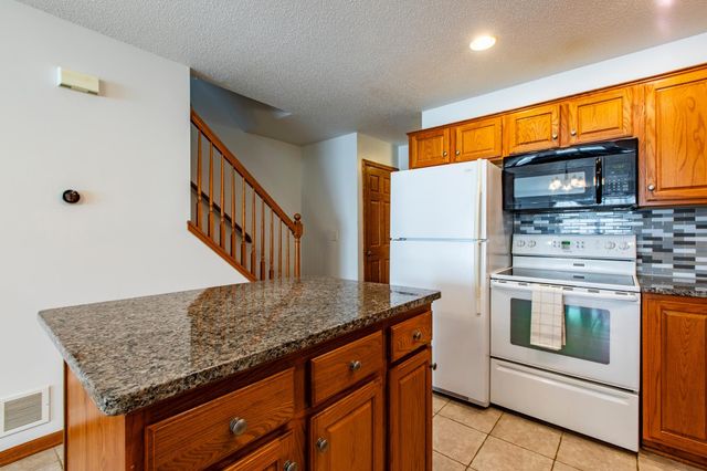 3058 River Falls Road NW, Rochester, MN 55901