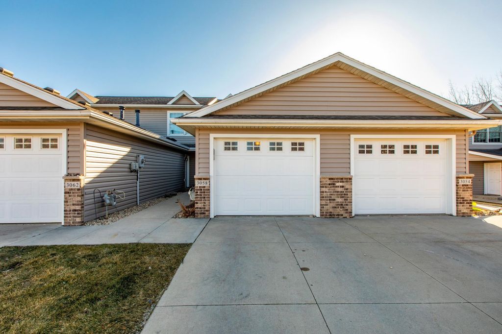 3058 River Falls Road NW, Rochester, MN 55901