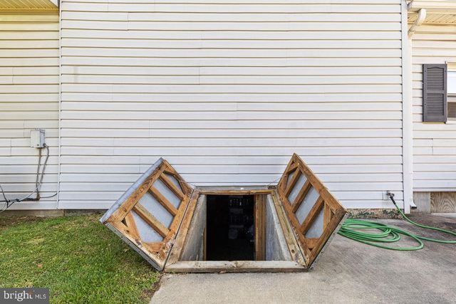 485 ESTEPPE RD, Front Royal, VA 22630