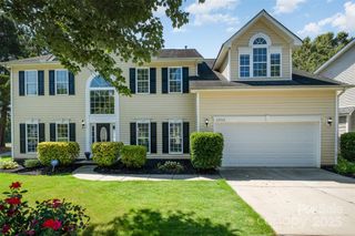 10717 Dapple Grey Lane, Charlotte, NC 28213