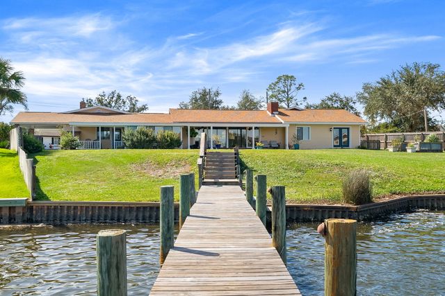 2446 Pretty Bayou Boulevard, Panama City, FL 32405