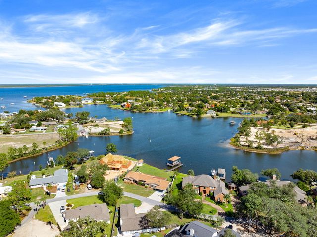 2446 Pretty Bayou Boulevard, Panama City, FL 32405