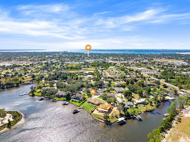 2446 Pretty Bayou Boulevard, Panama City, FL 32405
