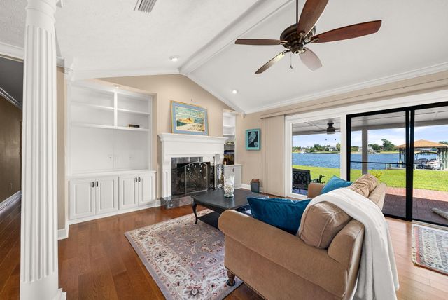 2446 Pretty Bayou Boulevard, Panama City, FL 32405