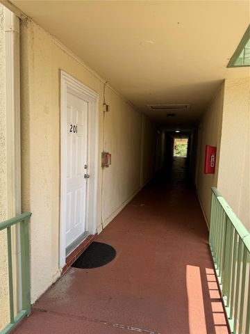 4116 NW 88th Avenue 201, Coral Springs, FL 33065