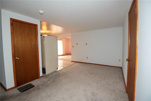 936 4th Street, Whitehall Twp, PA 18052