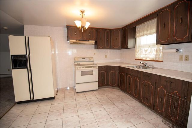936 4th Street, Whitehall Twp, PA 18052