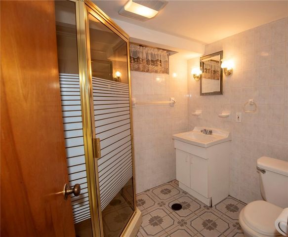 936 4th Street, Whitehall Twp, PA 18052