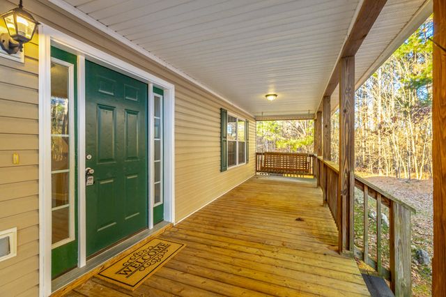 434 Farm Road, Trion, GA 30753