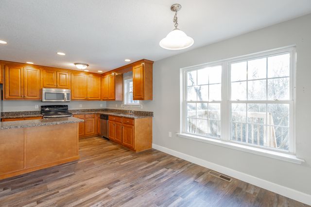 434 Farm Road, Trion, GA 30753