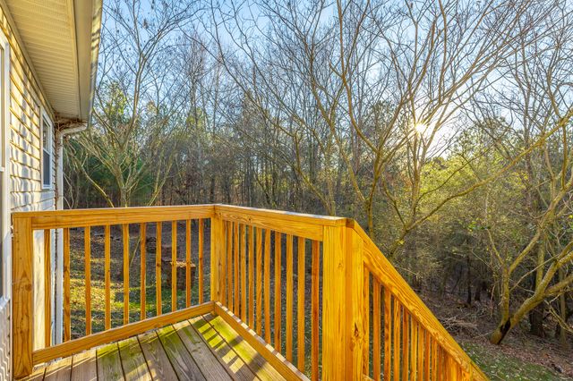 434 Farm Road, Trion, GA 30753