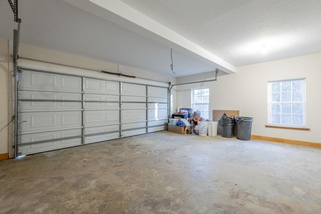 434 Farm Road, Trion, GA 30753