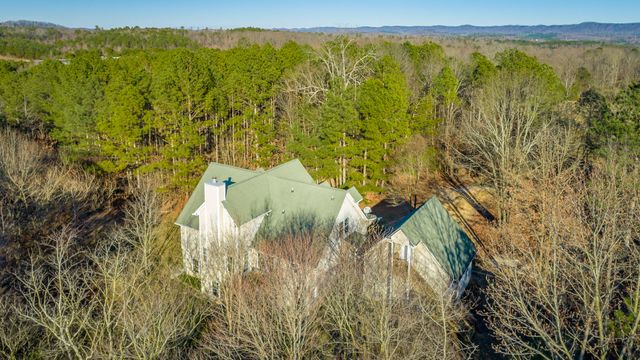 434 Farm Road, Trion, GA 30753