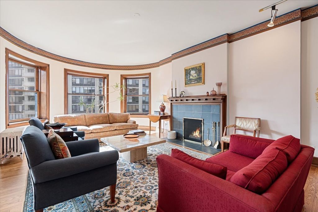 700 W Irving Park Road A4, Chicago, IL 60613 — photo 4