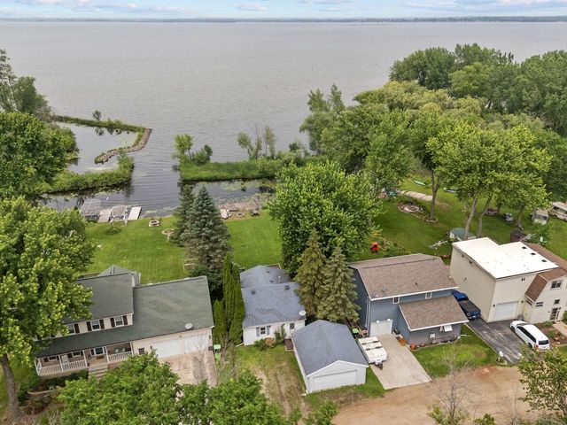 7840 Popowski Road, Winneconne, WI 54986