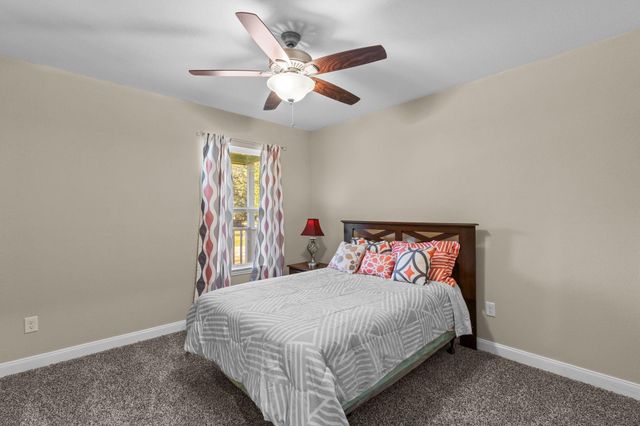 388 Mayberry Drive, Ivanhoe, TX 75979