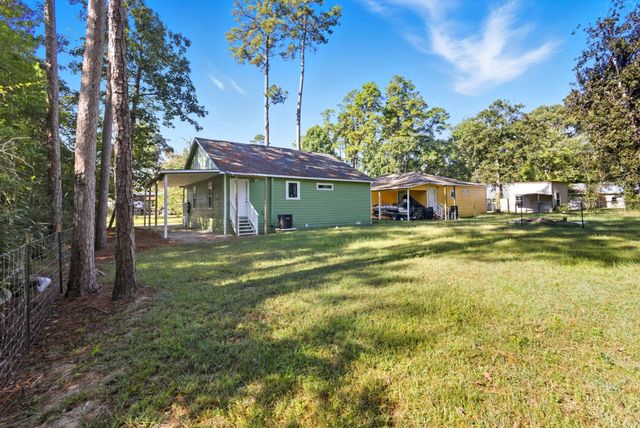 388 Mayberry Drive, Ivanhoe, TX 75979