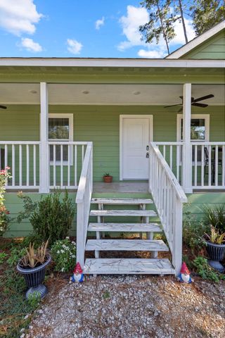 388 Mayberry Drive, Ivanhoe, TX 75979