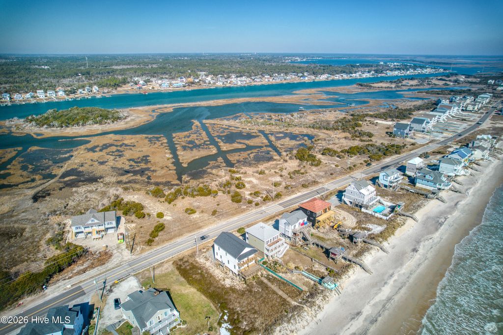 Image 9 of property listing at 1195 New River Inlet Road, Sneads Ferry, NC 28460
