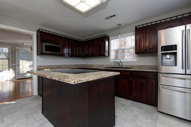 151 Garner Drive, Branson, MO 65616