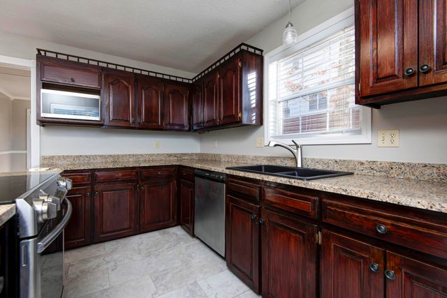 151 Garner Drive, Branson, MO 65616