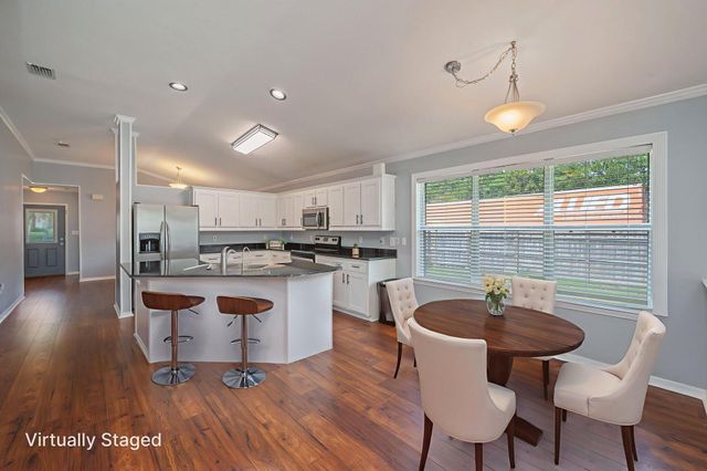 695 Randall Roberts Road, Fort Walton Beach, FL 32547