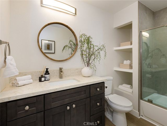 460 Mount Carmel Drive, Glendale, CA 91206