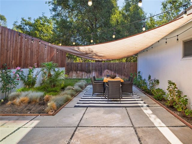 460 Mount Carmel Drive, Glendale, CA 91206