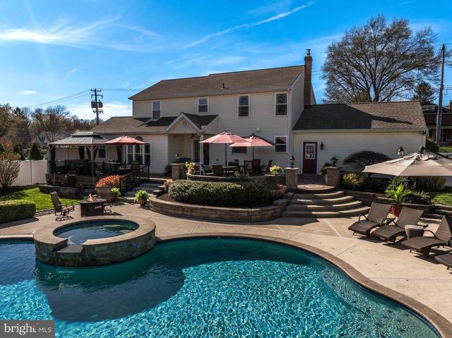 336 BROAD ST, Harleysville, PA 19438