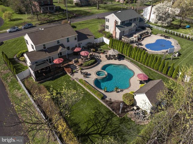 336 BROAD ST, Harleysville, PA 19438