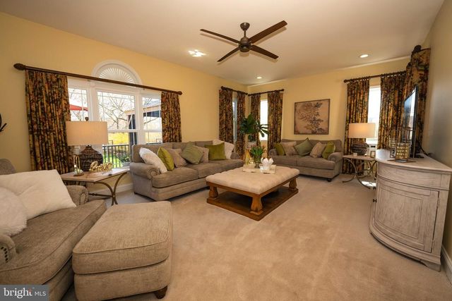 336 BROAD ST, Harleysville, PA 19438