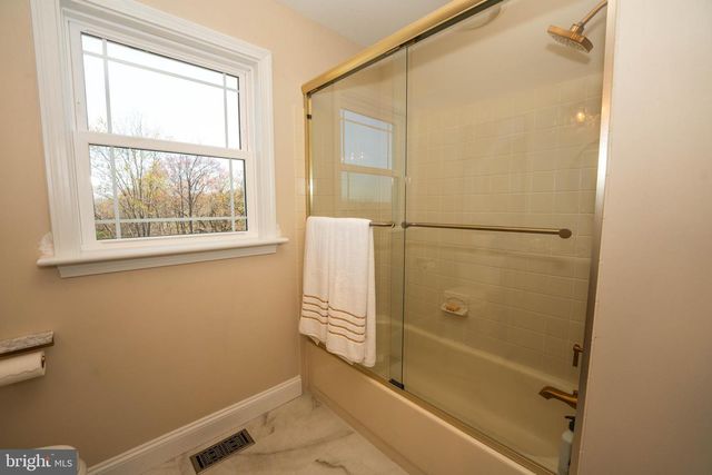 336 BROAD ST, Harleysville, PA 19438