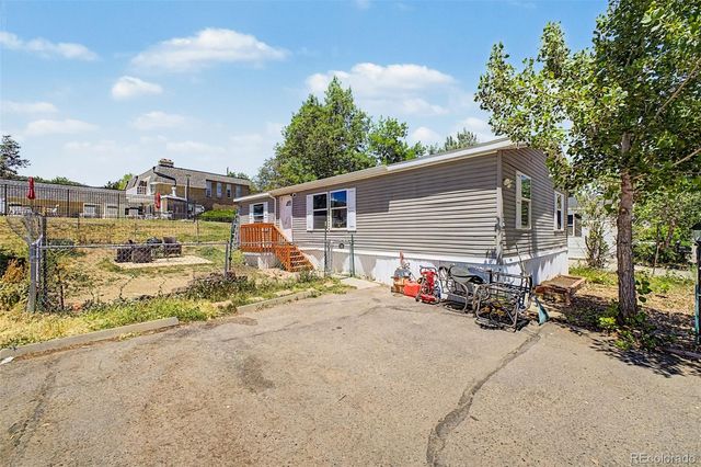 266 Pinto Street, Golden, CO 80401