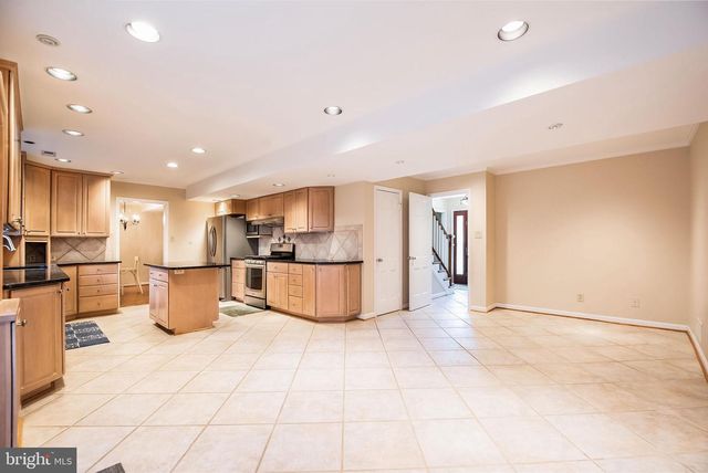 6226 HARDY DR, Mclean, VA 22101