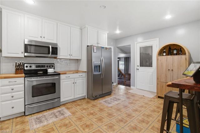 232 Martha Lee DR, Hampton, VA 23666
