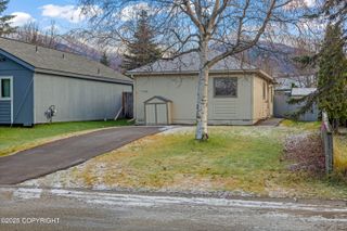 7700 Regal Mountain Drive, Anchorage, AK 99504