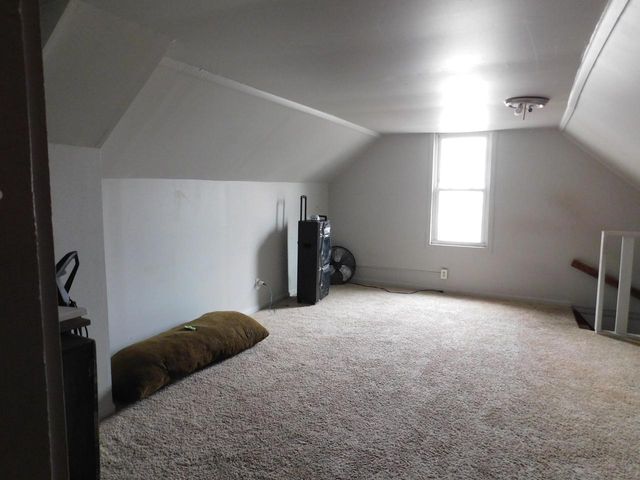4046 N 6th STREET, Milwaukee, WI 53212