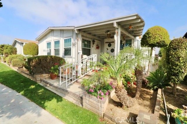 1346 Clear Lake Place 70, Brea, CA 92821