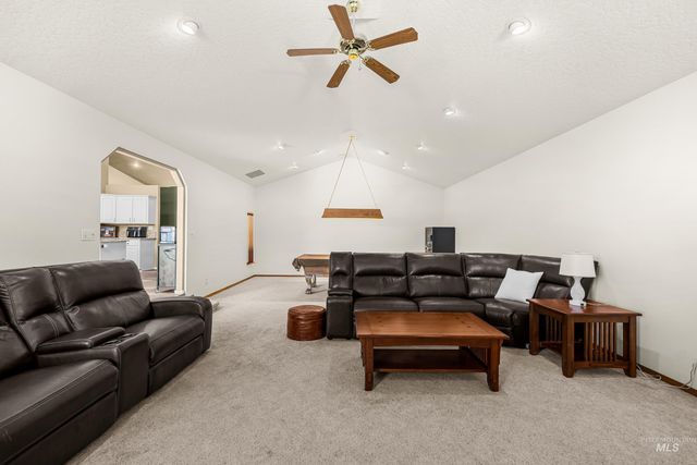 3408 Saraset Cir, Caldwell, ID 83605