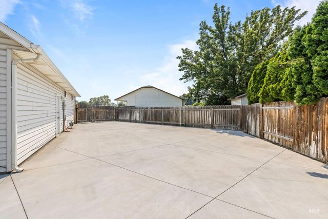 3408 Saraset Cir, Caldwell, ID 83605