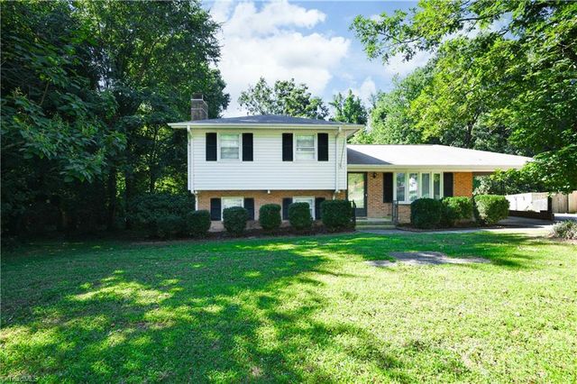 4025 Sedgewood Lane, Greensboro, NC 27407