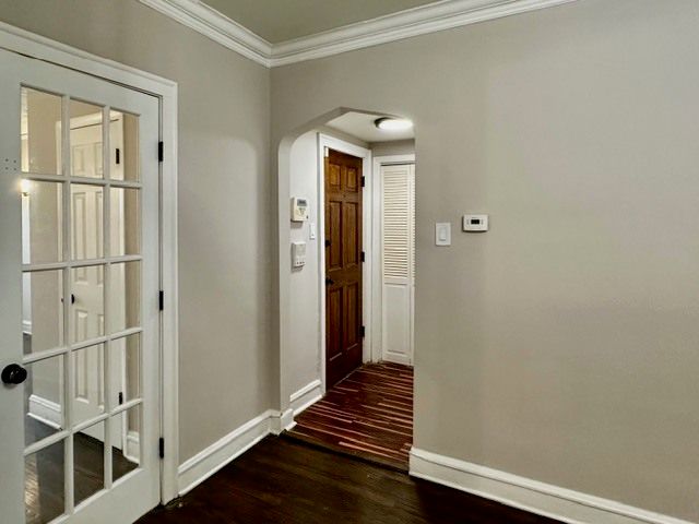 8204 S EXCHANGE Avenue, Chicago, IL 60617